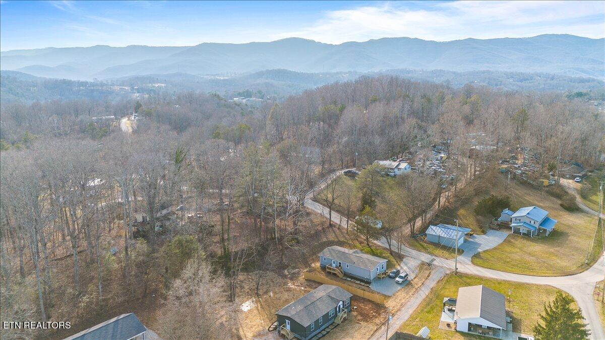 351 McDeerman Road Jacksboro, TN 37757 - Photo 38 of 41 39-351 McDeerman Rd