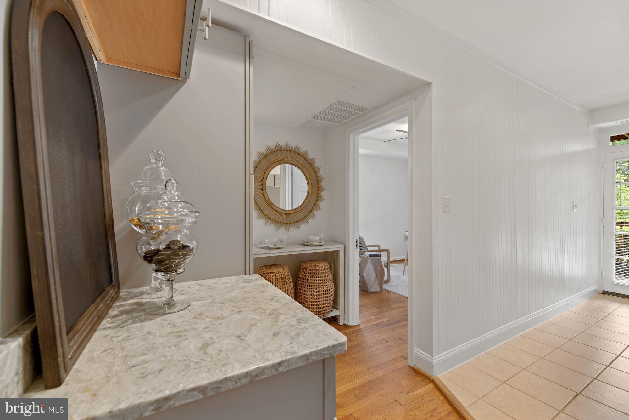 9 Russell Road, Unit A Alexandria, VA 22301 - Photo 8 of 23 Stunning new kitchen and bar area