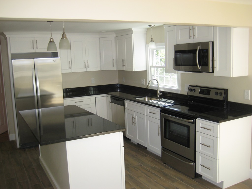 113 Butler Avenue Wakefield, MA 01880 - Photo 10 of 27 Gallery Image 10
