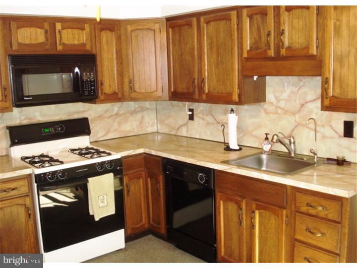 45 North Woodbury Road Pitman, NJ 08071 - Photo 9 of 25 Kitchen