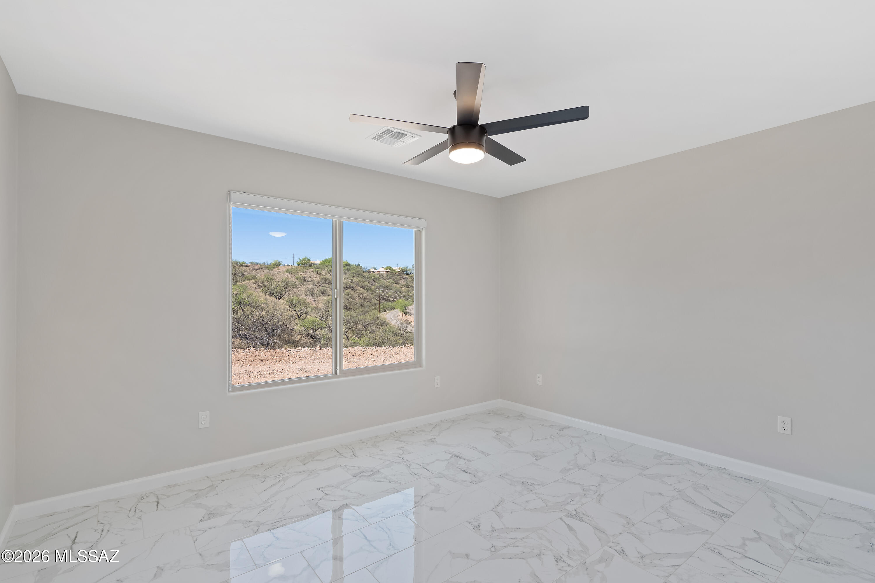 979 Calle Amarillo Rio Rico, AZ 85648 - Photo 25 of 47 2 Interiors-20