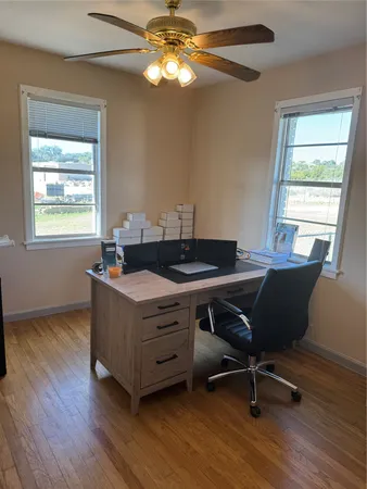 $2,500 | 5300 Highway 290, Dripping Springs, TX 78620