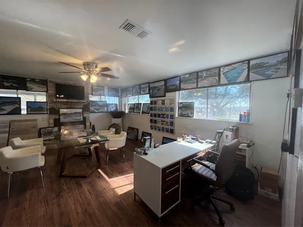 $2,500 | 5300 Highway 290, Dripping Springs, TX 78620