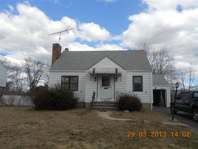 586 Old Town Road Trumbull, CT 06611 - Photo 1 of 1 Gallery Image 1