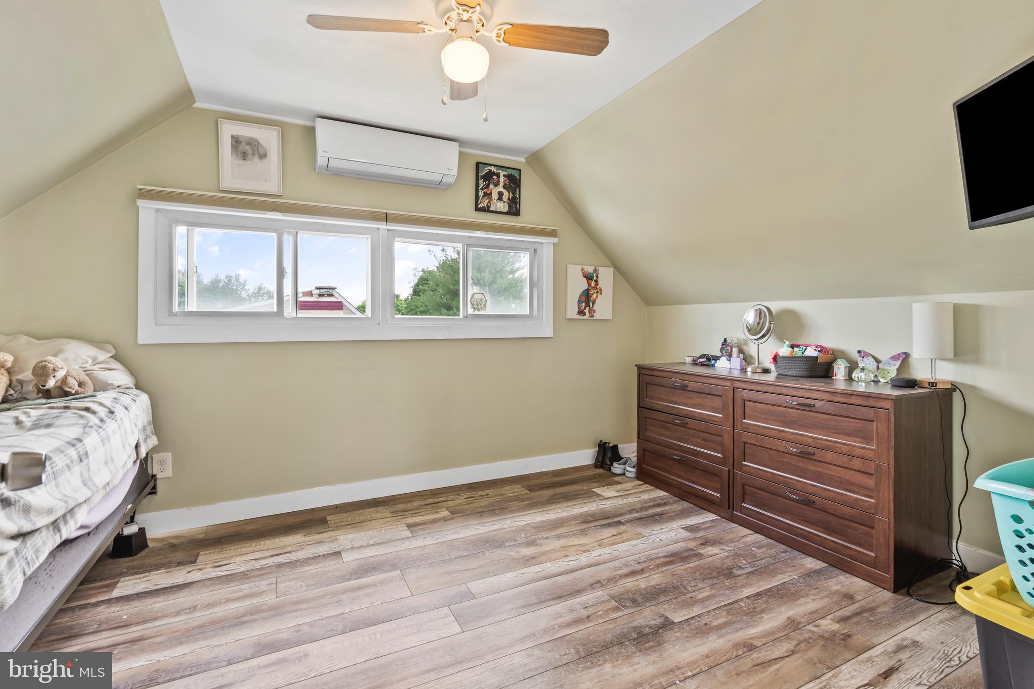 16 Canoebirch Road Levittown, PA 19057 - Photo 27 of 33