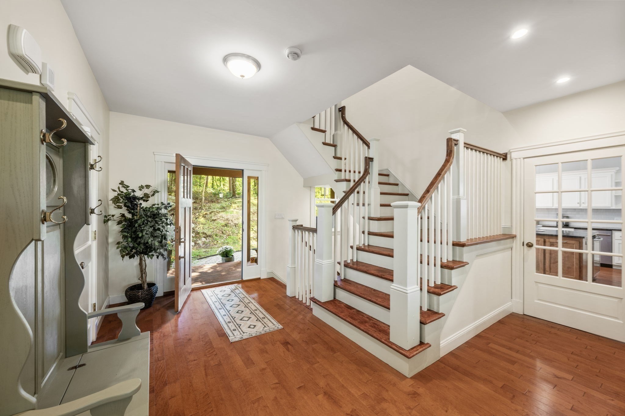 250 Meadowbrook Road Dedham, MA 02026 - Photo 2 of 41 Gallery Image 2
