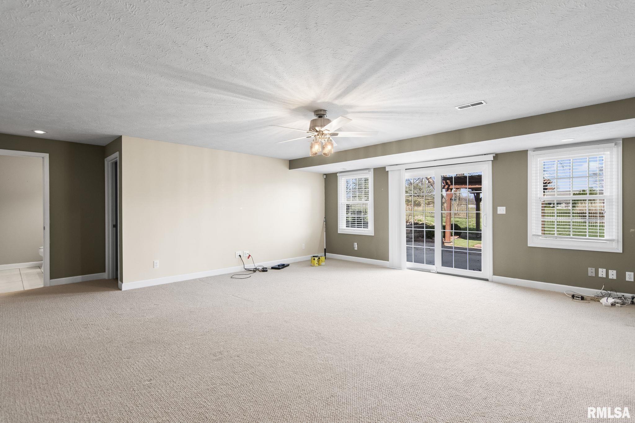 6600 Carlisle Bend Springfield, IL 62711 - Photo 34 of 47