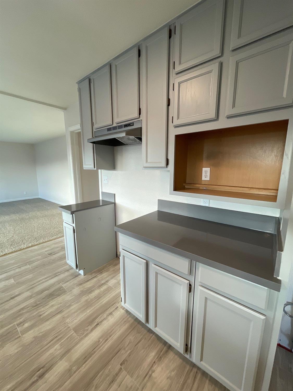 917 9th Street Turlock, CA 95380 - Photo 12 of 34