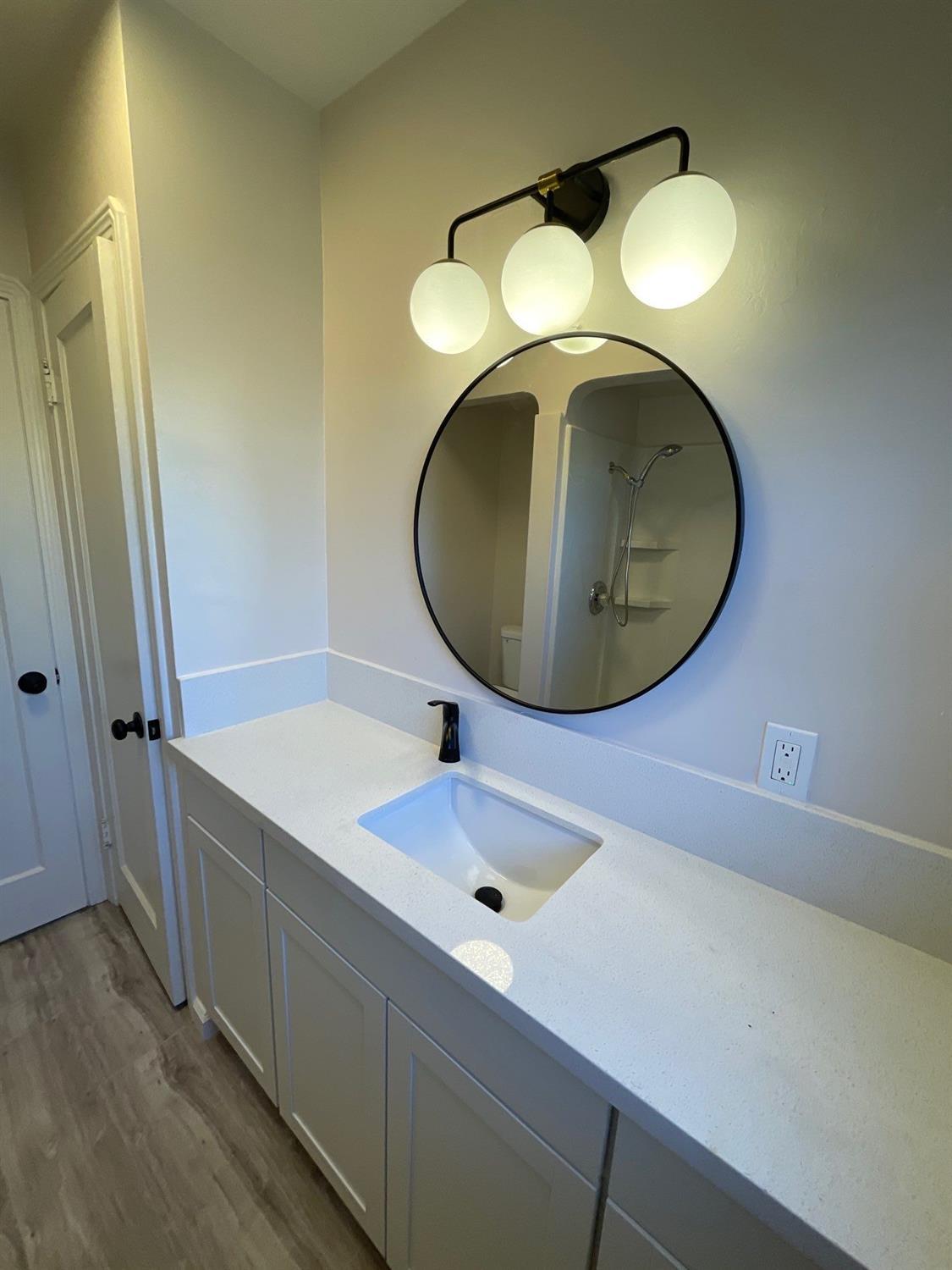 917 9th Street Turlock, CA 95380 - Photo 19 of 34