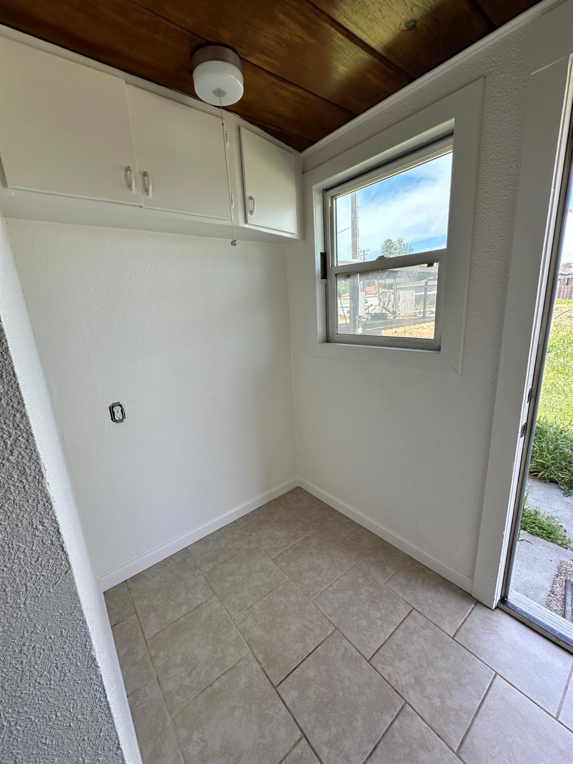 917 9th Street Turlock, CA 95380 - Photo 28 of 34