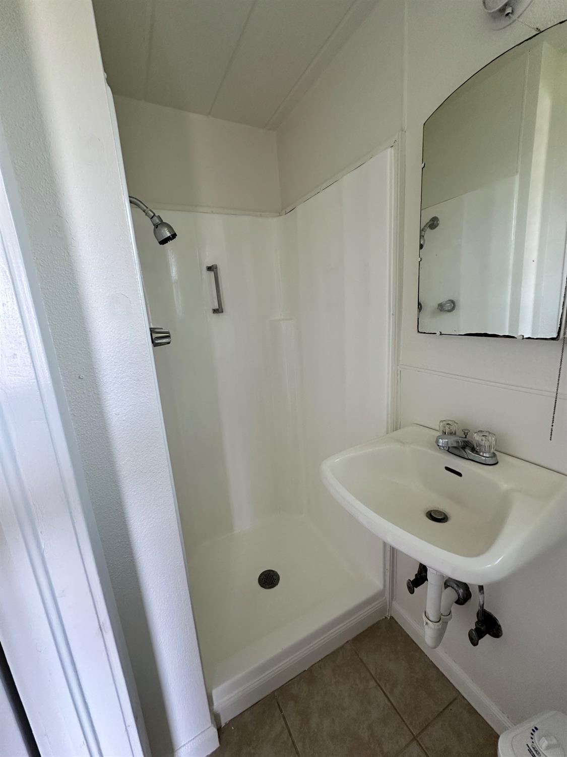 917 9th Street Turlock, CA 95380 - Photo 29 of 34