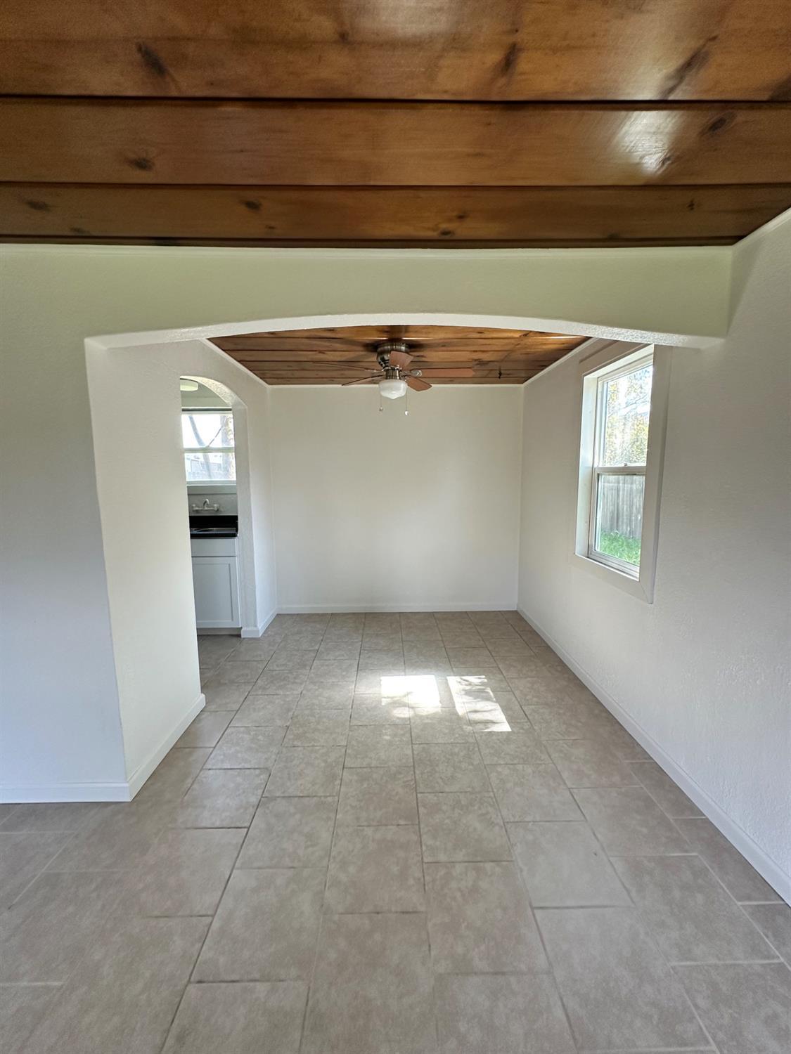 917 9th Street Turlock, CA 95380 - Photo 30 of 34