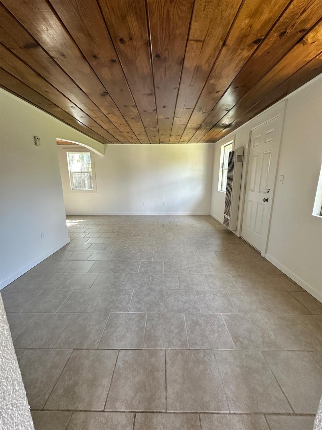 917 9th Street Turlock, CA 95380 - Photo 32 of 34