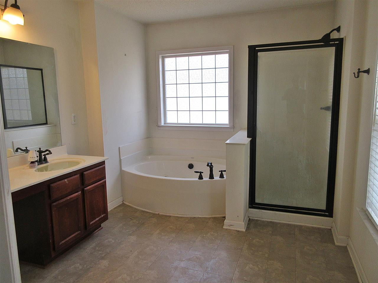 2833 Roundleaf Court Raleigh, NC 27604 - Photo 12 of 18 Photo 13