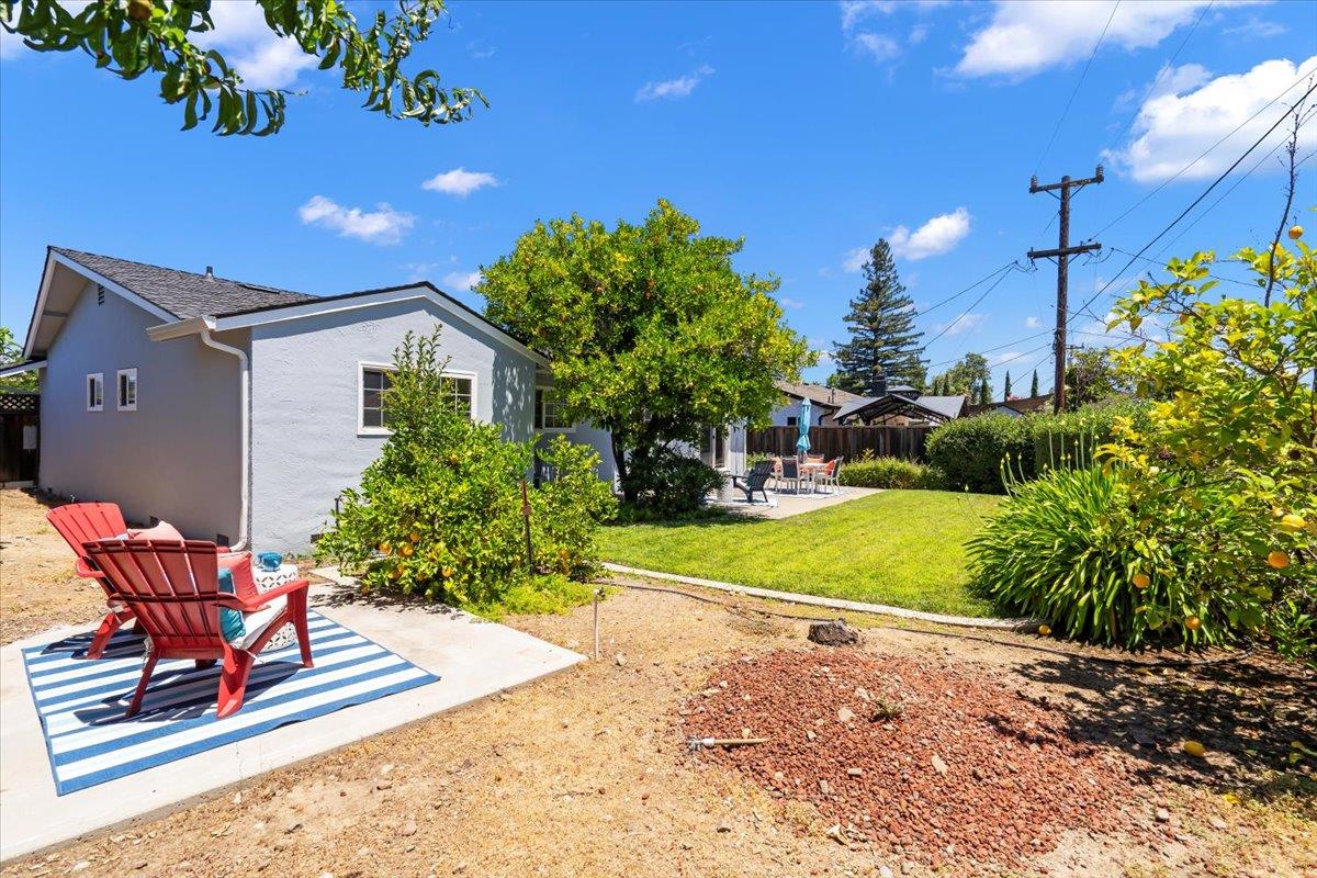 1470 Inskip Drive Campbell, CA 95008 - Photo 36 of 43 a view of backyard with plants and outdoor seating