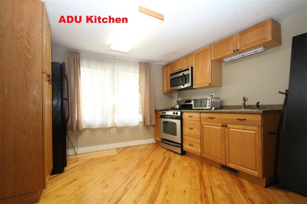 95 Tsienneto Road Derry, NH 03038 - Photo 27 of 40
