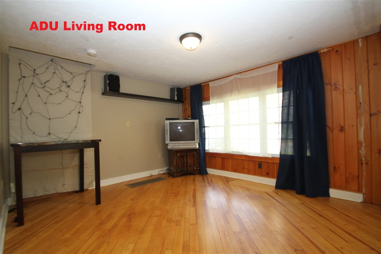 95 Tsienneto Road Derry, NH 03038 - Photo 30 of 40