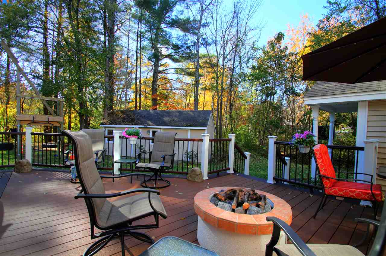 95 Tsienneto Road Derry, NH 03038 - Photo 35 of 40