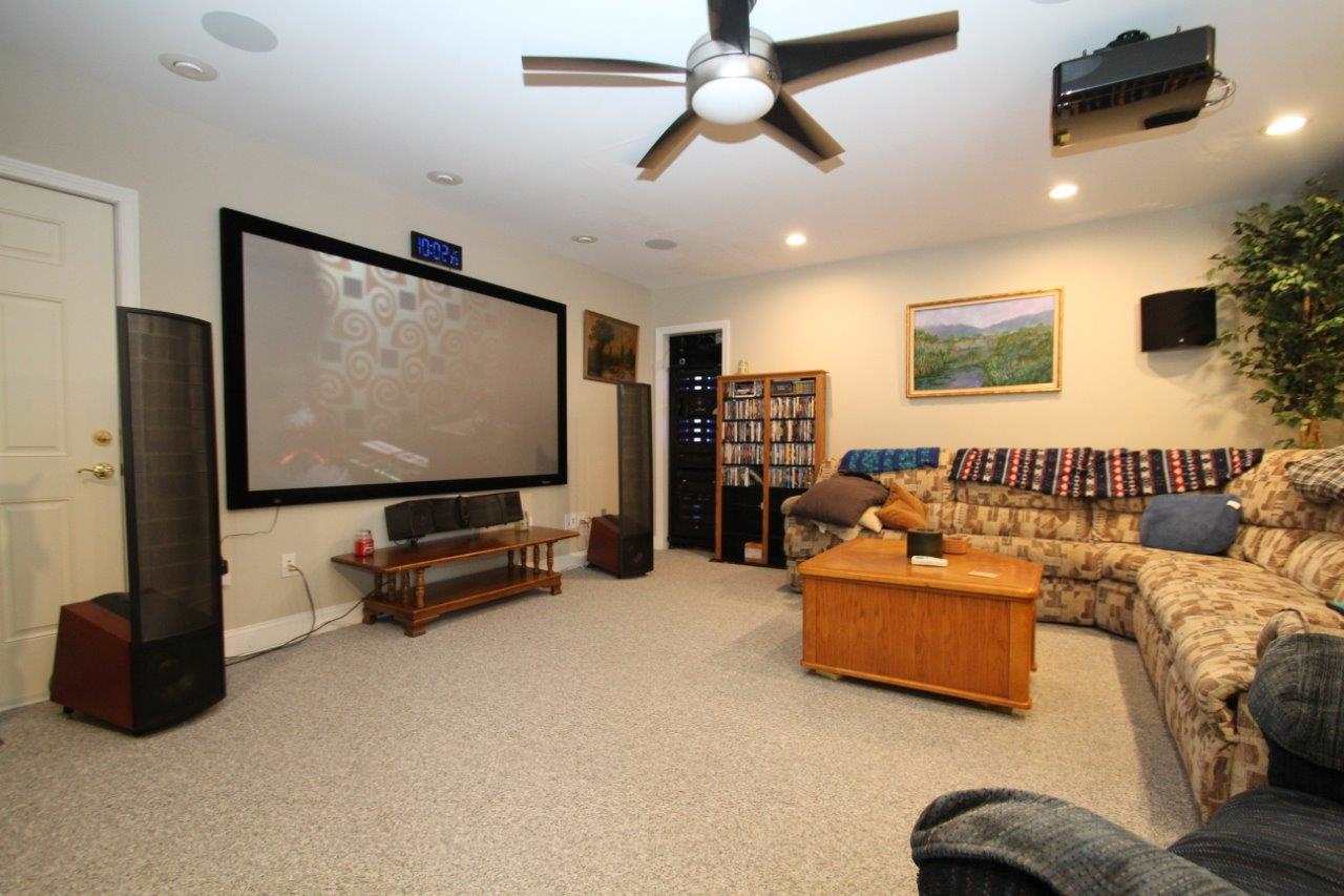 95 Tsienneto Road Derry, NH 03038 - Photo 7 of 40