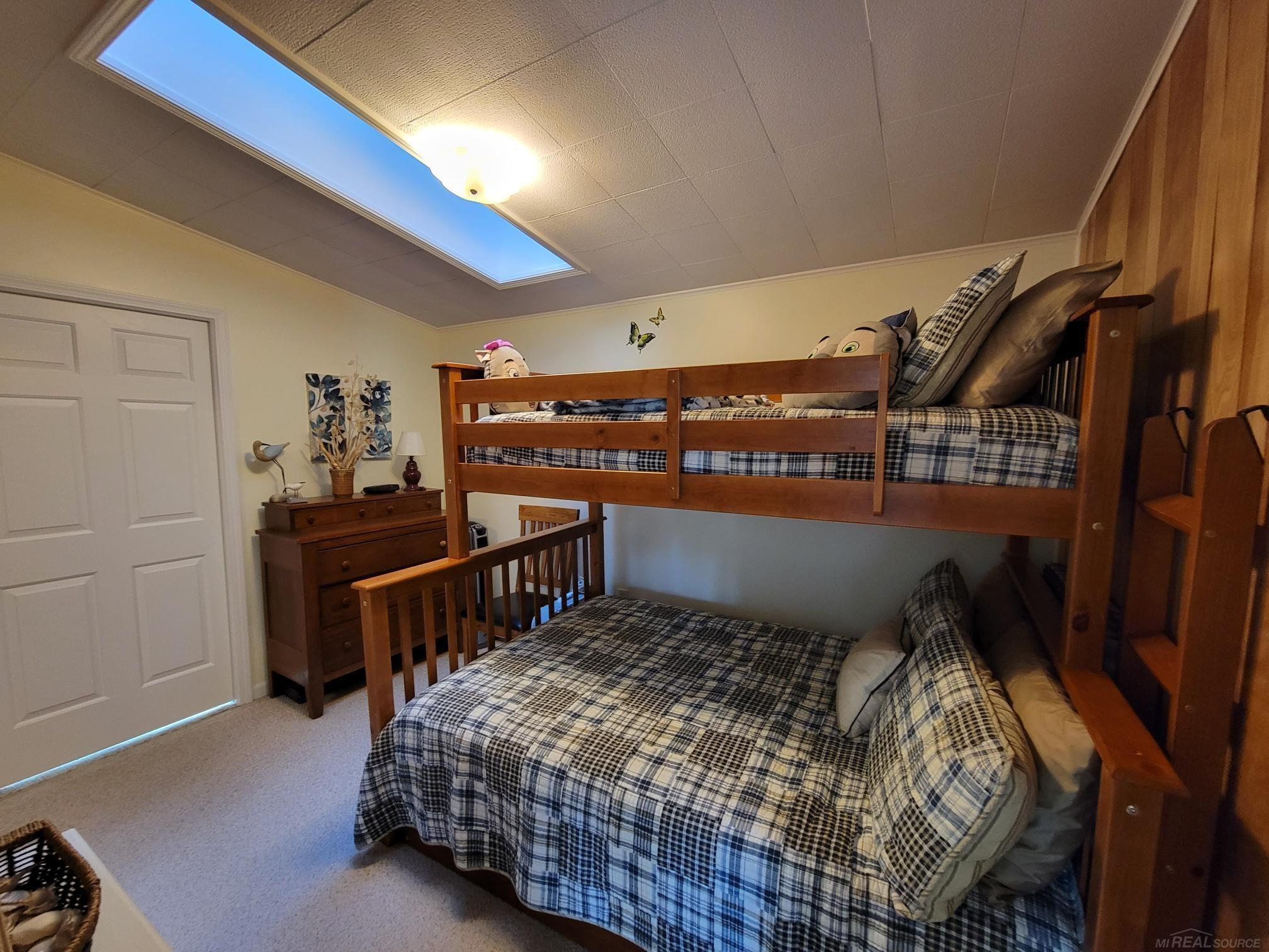 7469 Birchtree Road Lexington, MI 48450 - Photo 25 of 40 50092235-24.JPG