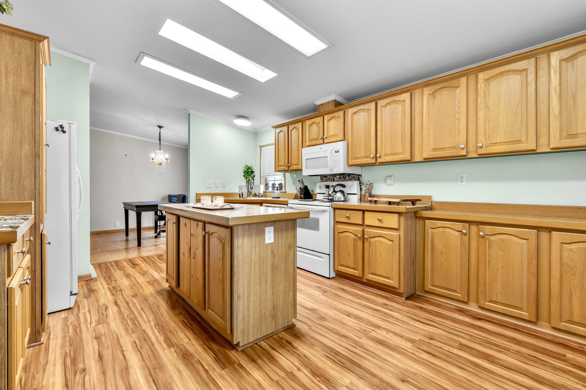 166 Eagle Drive Rochester, NH 03868 - Photo 18 of 35