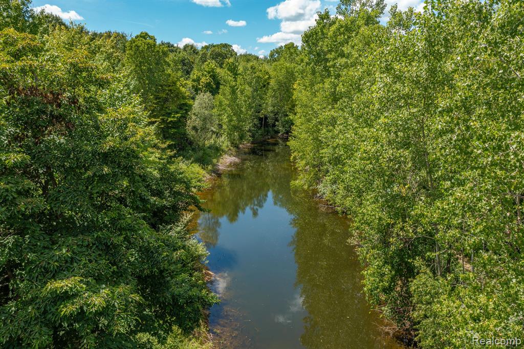 7335 Johnson Road Flushing, MI 48433 - Photo 39 of 44