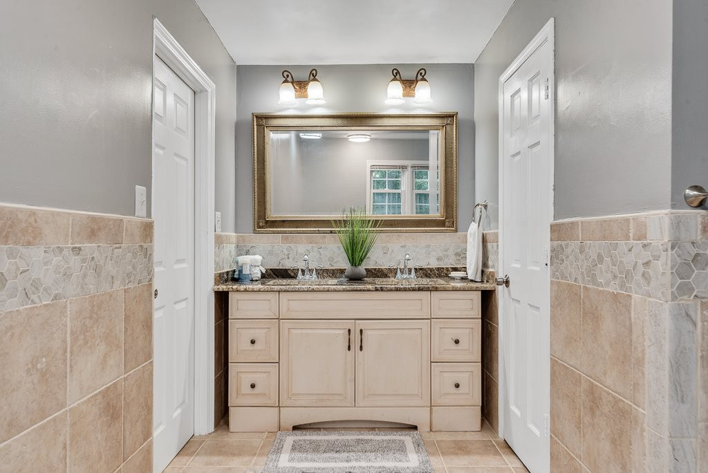 3205 Manor Ridge Drive Raleigh, NC 27603 - Photo 16 of 29 Photo 17