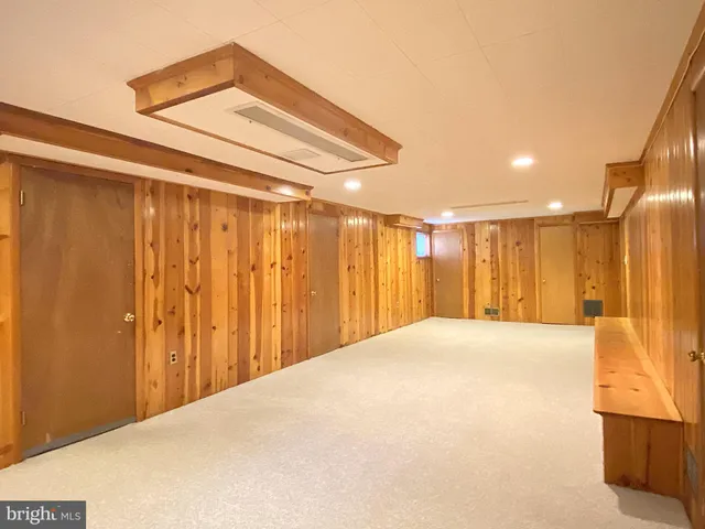 $950,000 | 8502 Donnybrook Drive, Chevy Chase, MD 20815