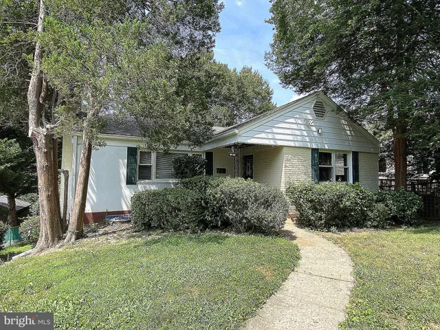 $950,000 | 8502 Donnybrook Drive, Chevy Chase, MD 20815