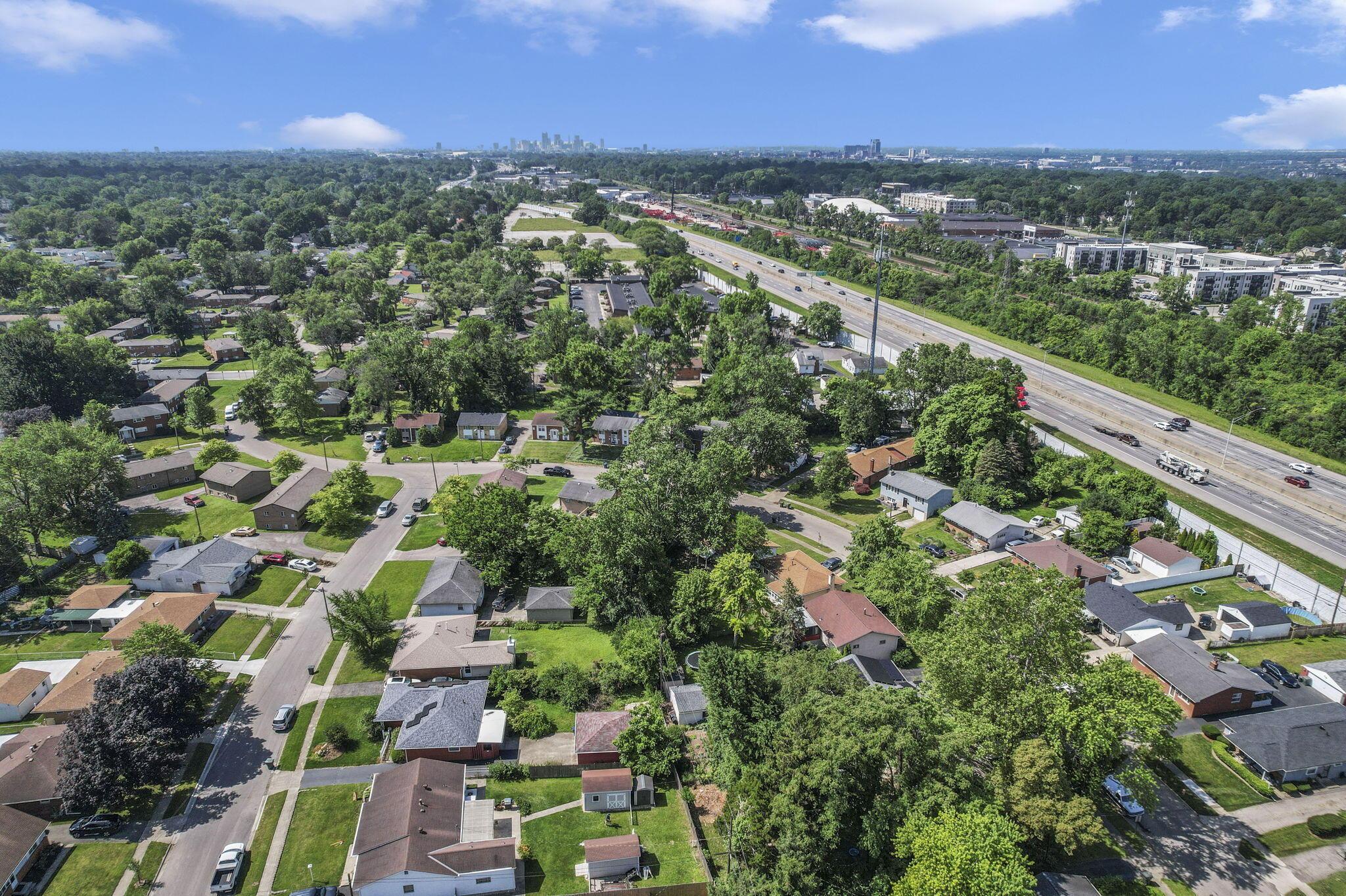 3726 Beulah Road Columbus, OH 43224 - Photo 40 of 40 54-web-or-mls-DJI_0995