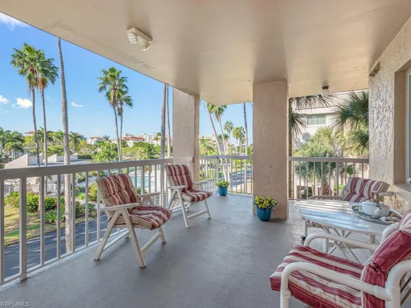 $650,000 | 893 Collier Court, Unit 3301, Marco Island, FL 34145