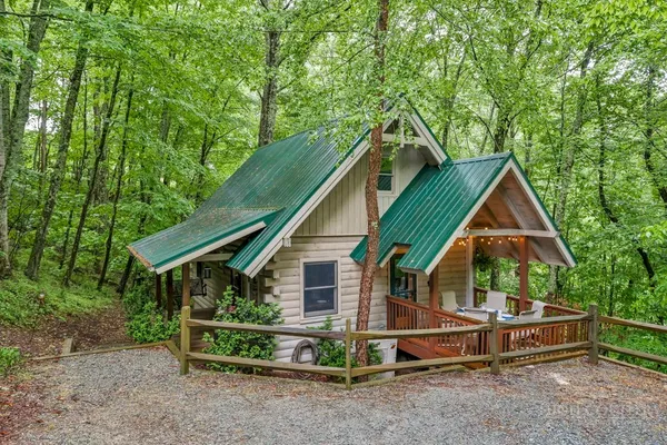 a house view with a outdoor space
