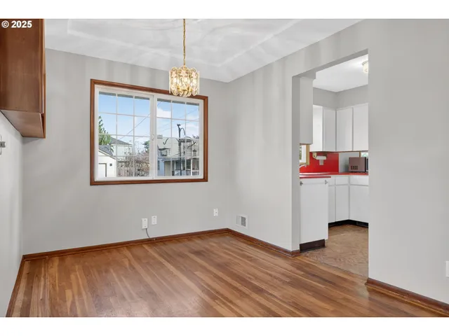 $445,000 | 5306 Southeast 64th Avenue, Portland, OR 97206