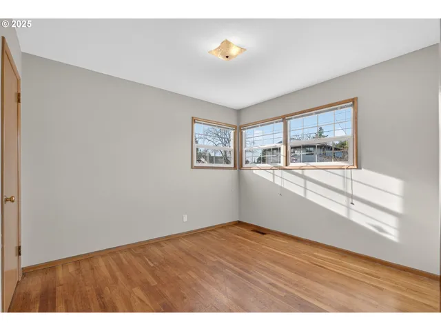 $445,000 | 5306 Southeast 64th Avenue, Portland, OR 97206