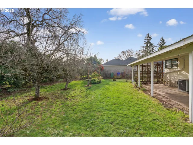 $445,000 | 5306 Southeast 64th Avenue, Portland, OR 97206