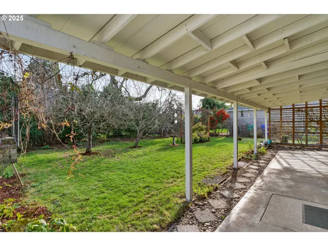 $445,000 | 5306 Southeast 64th Avenue, Portland, OR 97206