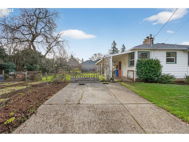 $445,000 | 5306 Southeast 64th Avenue, Portland, OR 97206