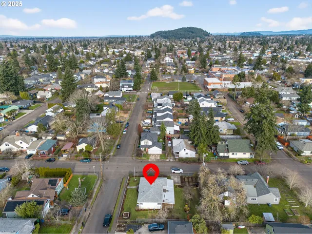 $445,000 | 5306 Southeast 64th Avenue, Portland, OR 97206