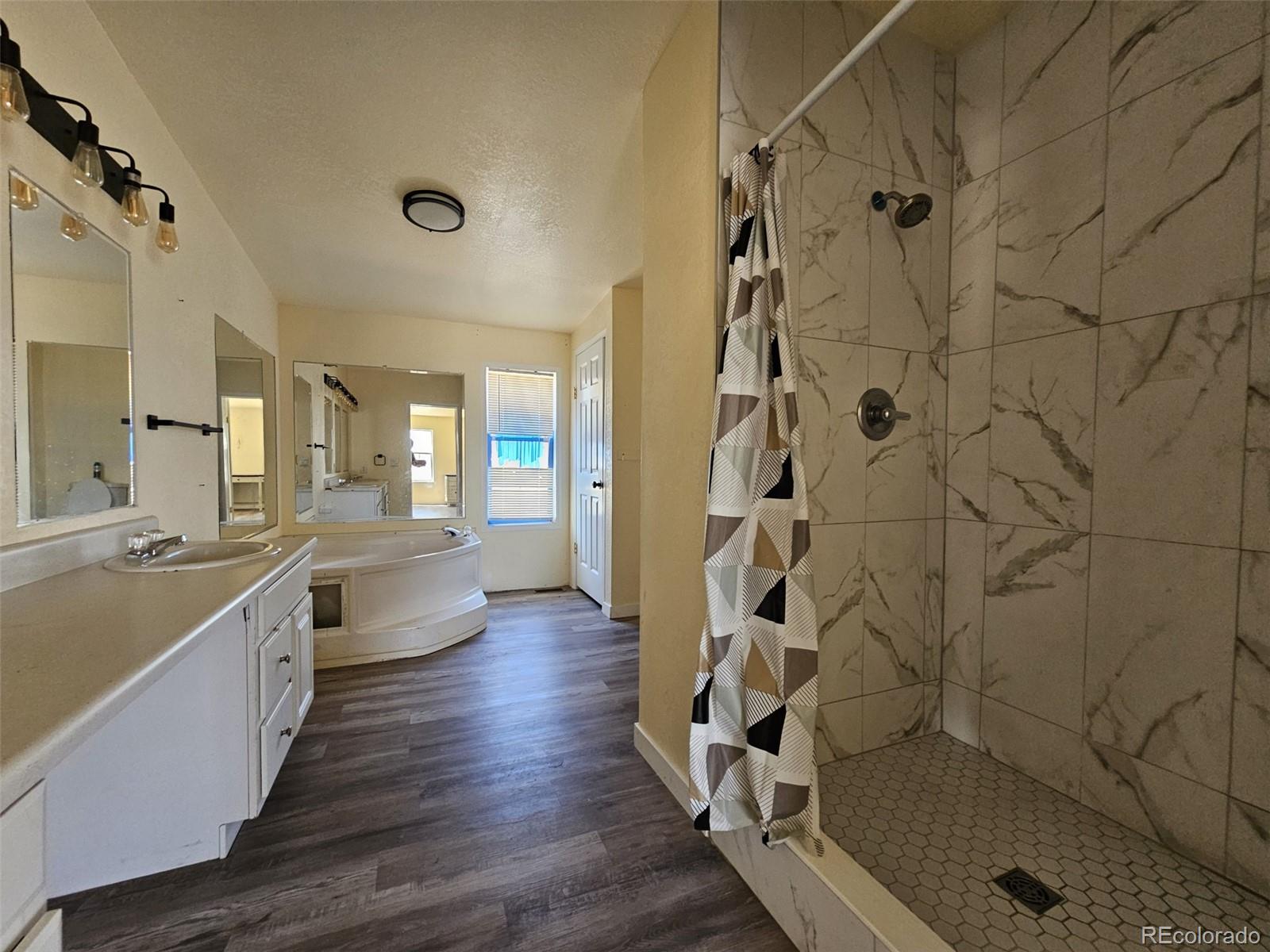 1659 County Rd W 7 Orchard, CO 80649 - Photo 11 of 38