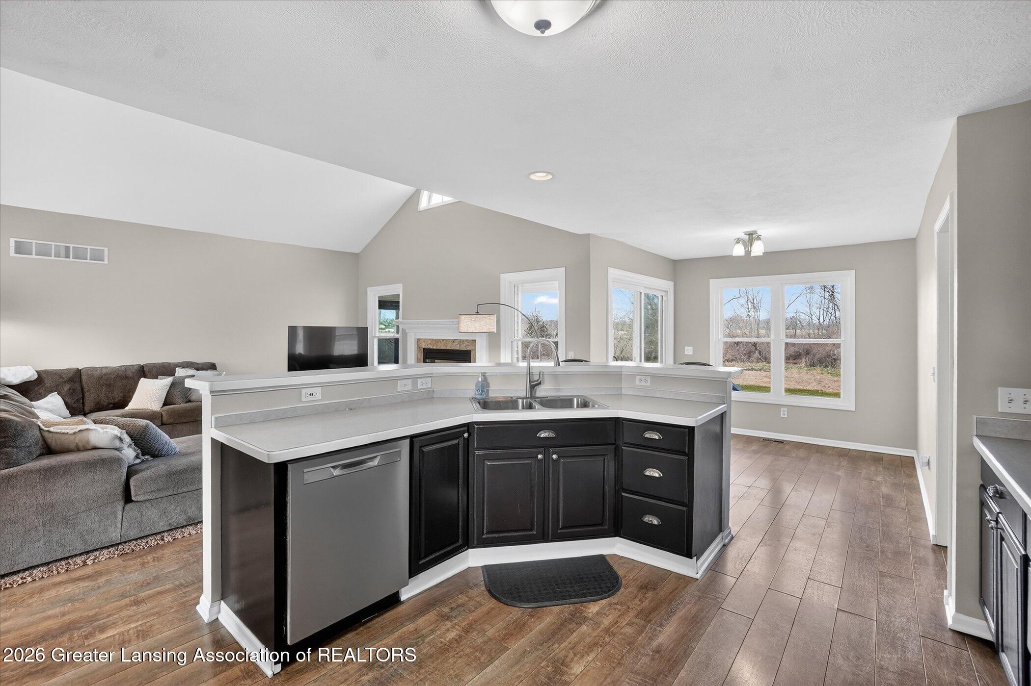 860 Gaiser Road Owosso, MI 48867 - Photo 19 of 66 19-869-Gaiser-Rd-WindowStill-Photography