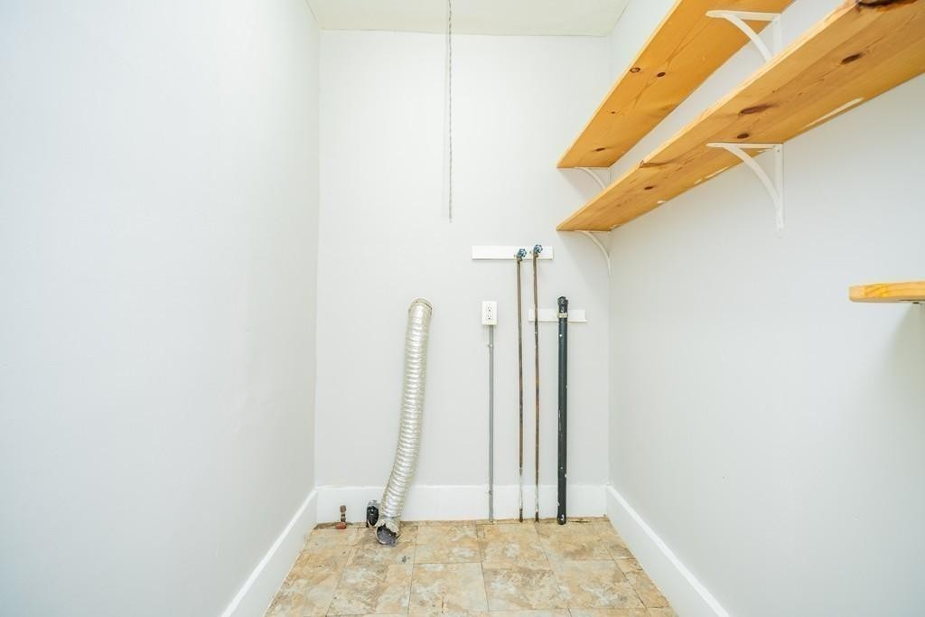 1446-1450 Dwight Street Springfield, MA 01107 - Photo 11 of 17 Gallery Image 11