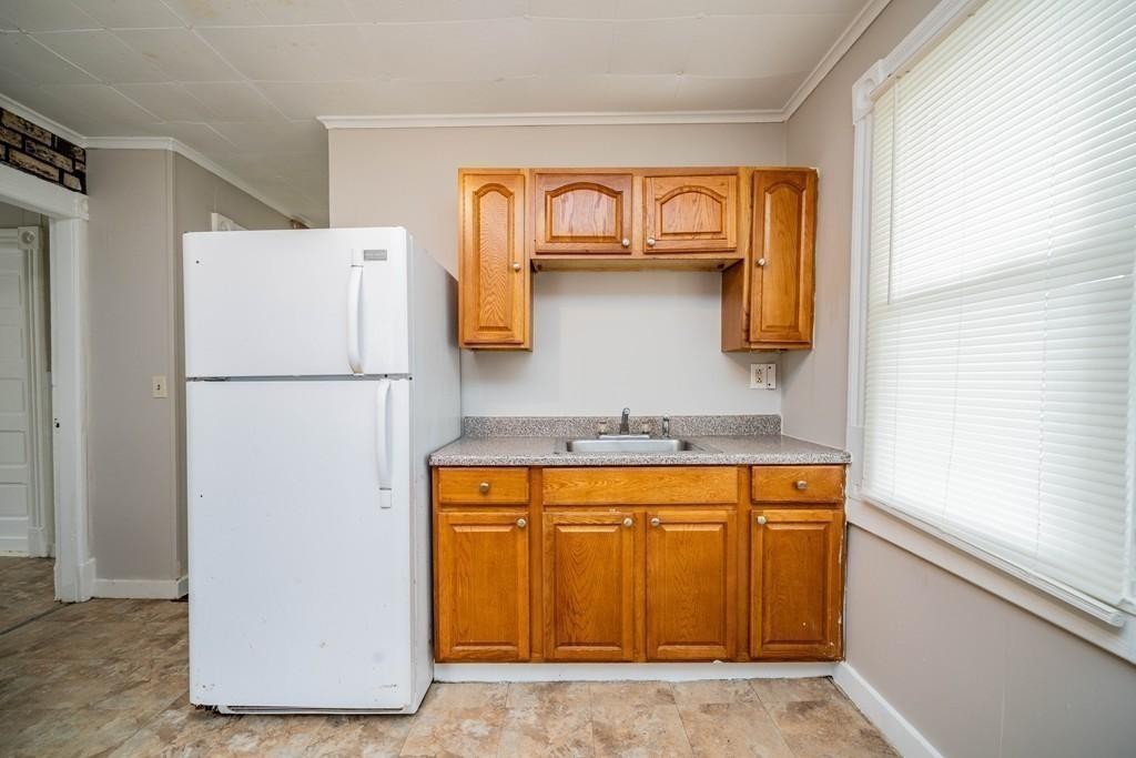 1446-1450 Dwight Street Springfield, MA 01107 - Photo 14 of 17 Gallery Image 14