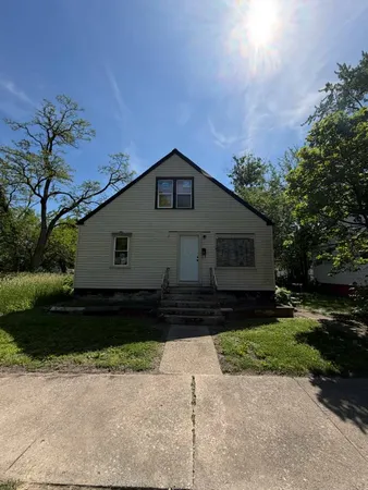 $75,000 | 15641 Paulina Street, Harvey, IL 60426
