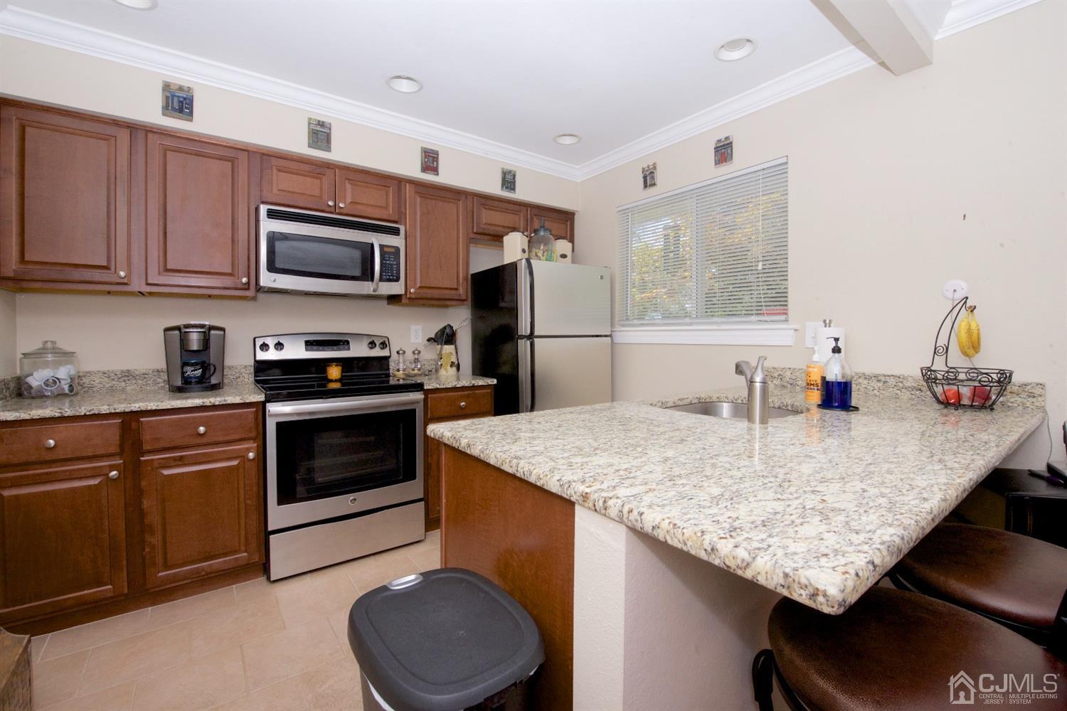 458 Delair Road, Unit A Monroe Township, NJ 08831 - Photo 9 of 23 Gallery Image 9