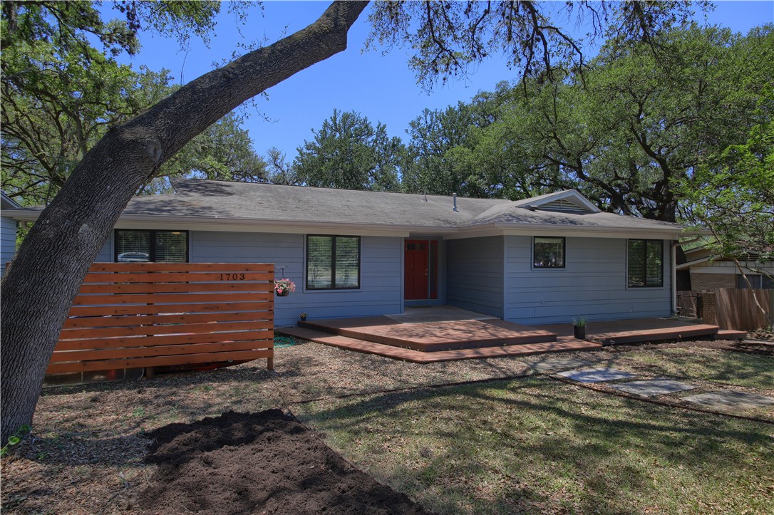 1703 Mariposa Drive Austin, TX 78741 - Photo 1 of 1