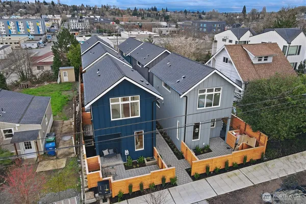 $549,000 | 2006 B 19th Avenue South, Seattle, WA 98144