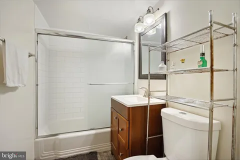 $229,000 | 940 25th Street Northwest, Unit 104S, Washington, DC 20037