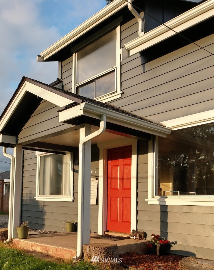 102 Fall City-Carnation Road Northeast Carnation, WA 98014 - Photo 1 of 23