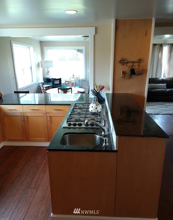 102 Fall City-Carnation Road Northeast Carnation, WA 98014 - Photo 6 of 23