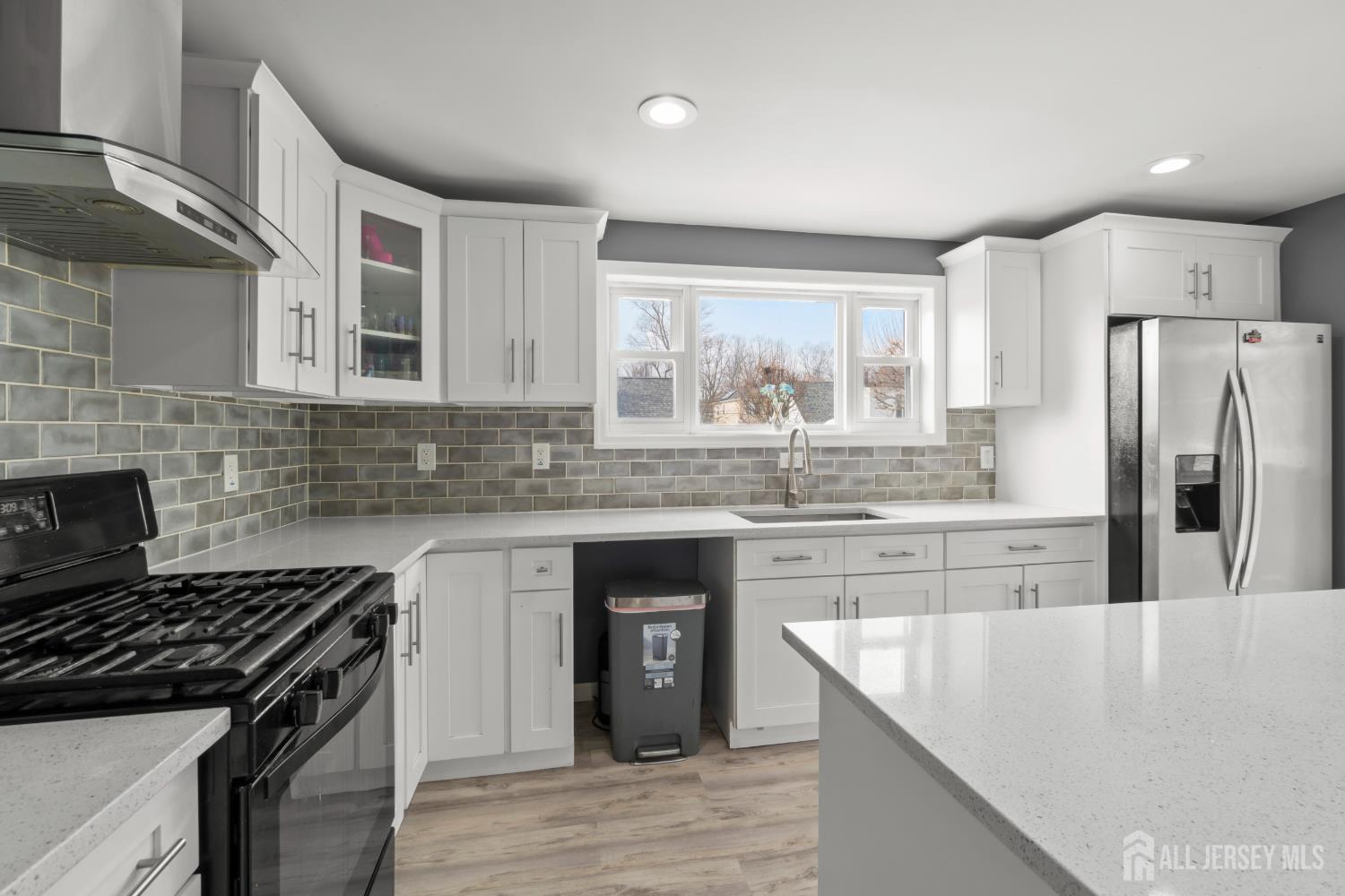 429 1st Street Middlesex, NJ 08846 - Photo 14 of 29